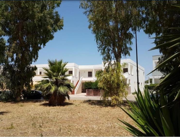 Gallipoli Mancaversa Futura Vacanza Andrea מרינה די מנקוורסה מראה חיצוני תמונה